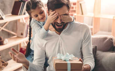 Подарок для папы на День отца: оригинальная фоторамка своими руками