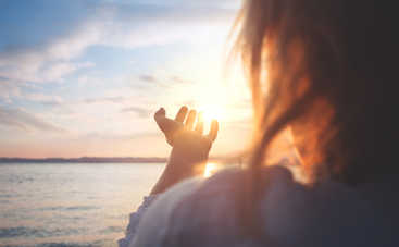 Если захлестывают чувства и эмоции: 7 стратегий как управлять собой