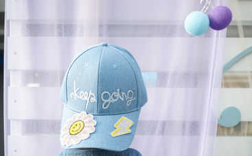 Азбука рукодельницы: как замаскировать дырки и пятна на детской одежде