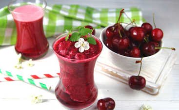 Что приготовить детям из вишни: вишневый коктейль и пудинг с вишней