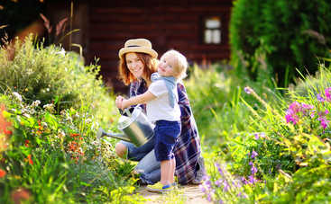 Едем с ребенком на дачу: список самого необходимого для загородной жизни