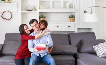 30 ідей, що подарувати татусеві на День батька