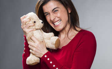 Если мама ревнует к собственному ребенку: что делать