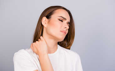 Что делать, если болит шея: 5 упражнений от зажимов