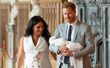 Скандальная мамочка! Меган Маркл выгнала уже вторую няню сына