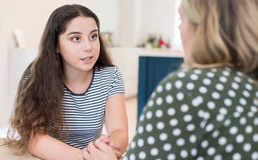 Сложная тема: что стоит рассказать ребенку о раке?