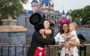 "Отчаянная домохозяйка" Ева Лонгория призналась, почему не хотела рожать детей до 43 лет