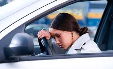 Как оказать летом первую медицинскую помощь водителю