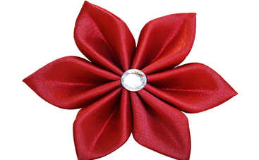 Азбука рукодельницы: как сделать цветок из остатков ткани