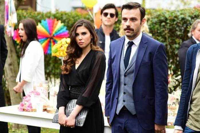 Невеста из Стамбула: смотреть 31 серию онлайн (эфир от 15.07.2019)