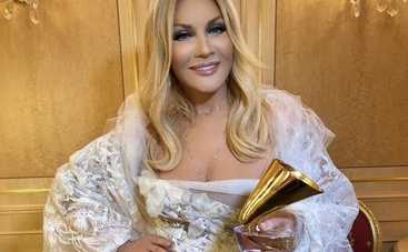 "Морщины разглаживаются от любви": Таисия Повалий раскрыла три правила красоты