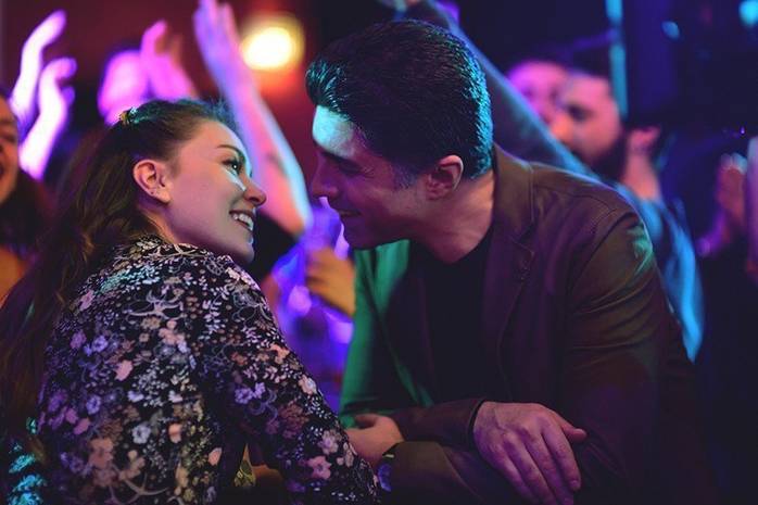 Невеста из Стамбула: смотреть 40 серию онлайн (эфир от 22.07.2019)