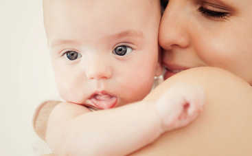 Срыгивание у малыша: как отличить норму от проблемы