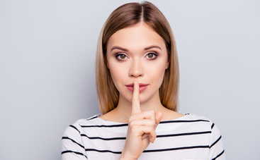 Почему необходимо меньше говорить, чтобы стать счастливой?