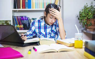 Легко и быстро: как помочь ребенку выучить наизусть длинный стих