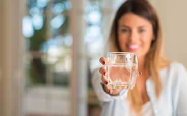 6 ситуаций, когда необходимо выпить стакан воды