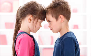 Дети ссорятся и дерутся: 5 решений для родителей