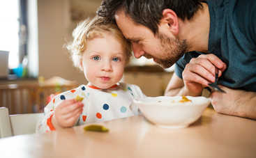 Меню грудничка по месяцам: что давать ребенку в 9 месяцев