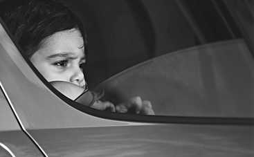 Новые авто будут оснащать дополнительной системой безопасности для детей