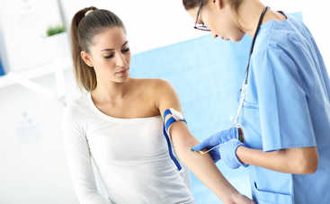 Медицинская реформа: в МОЗ опубликовали список анализов, которые становятся бесплатными