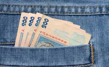 Что делать с поврежденными деньгами: рваными, исписанными, окрашенными