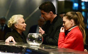 Невеста из Стамбула: смотреть 125 серию онлайн (эфир от 19.09.2019)