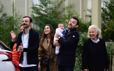 Невеста из Стамбула: смотреть 130 серию онлайн (эфир от 23.09.2019)