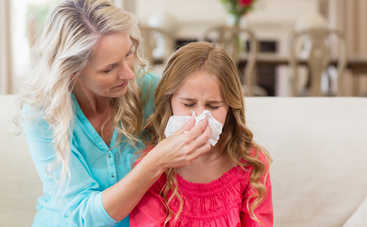 Насморк у малыша: как вылечить?