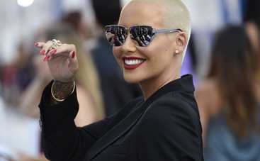 Эмбер Роуз показала животик на последних сроках беременности