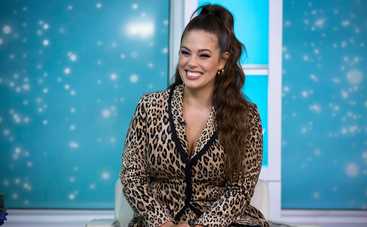 Беременная Эшли Грэм снялась полностью обнаженной