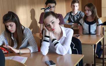 Тревожные звоночки: на что нужно обратить внимание родителям подростка