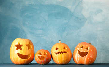 Как сделать светильник Джека для ребенка на Хэллоуин?