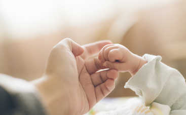 До 400 000 гривен: в Украине вводят новые суммы выплат при рождении детей