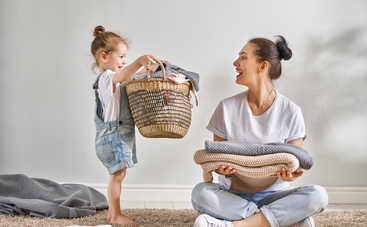 Как приучить ребенка помогать по дому