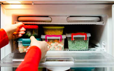 Морозилка и лишние продукты: как приготовить холодильник к праздникам