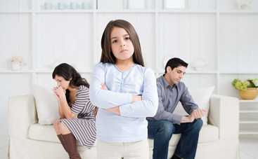 В каком возрасте ребенок может решать, с кем остаться при разводе родителей: ответ адвоката