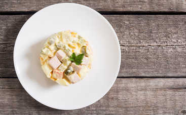 Закуска «Оливье в рулете» на новогодний стол