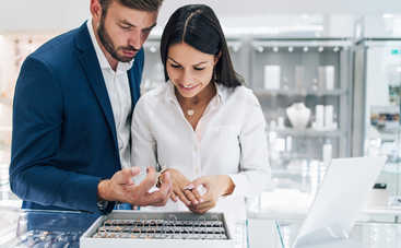 Как правильно носить кольца на пальцах: правила этикета, о которых знают не все