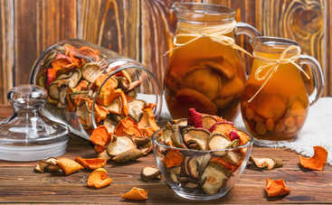 Как приготовить узвар из сухофруктов на Рождество: 3 рецепта