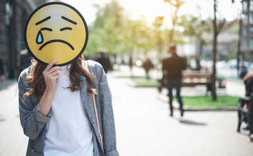 Как общаться с "энергетическими вампирами" - советы психологов