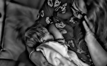 Какие прививки можно делать кормящим мамам