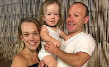 Маленькие да удаленькие: семья карликов стала звездой Instagram