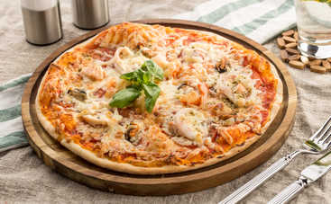 Быстрая пицца на кефире: простой рецепт, который понравится всем