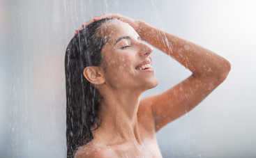 Можно ли принимать душ каждый день?