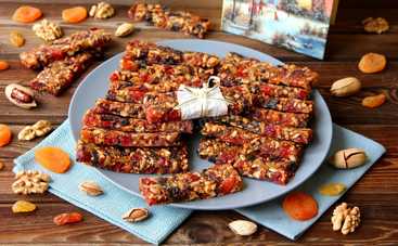 Что приготовить ребенку на завтрак: быстрый рецепт полезных батончиков