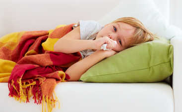 4 причины затяжного насморка у детей