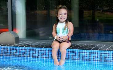 19-летняя англичанка ростом 76 см рассказала о своей болезни