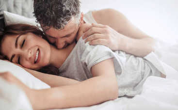 Безопасная любовь: как сделать секс с презервативом приятнее