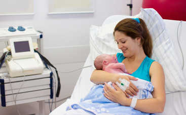 5 причин не навещать женщину в роддоме