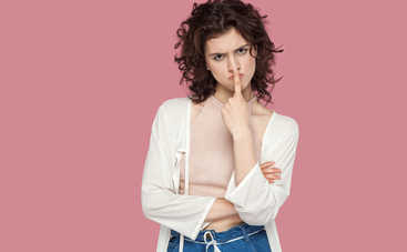 Месячные на ранних сроках беременности – как такое возможно